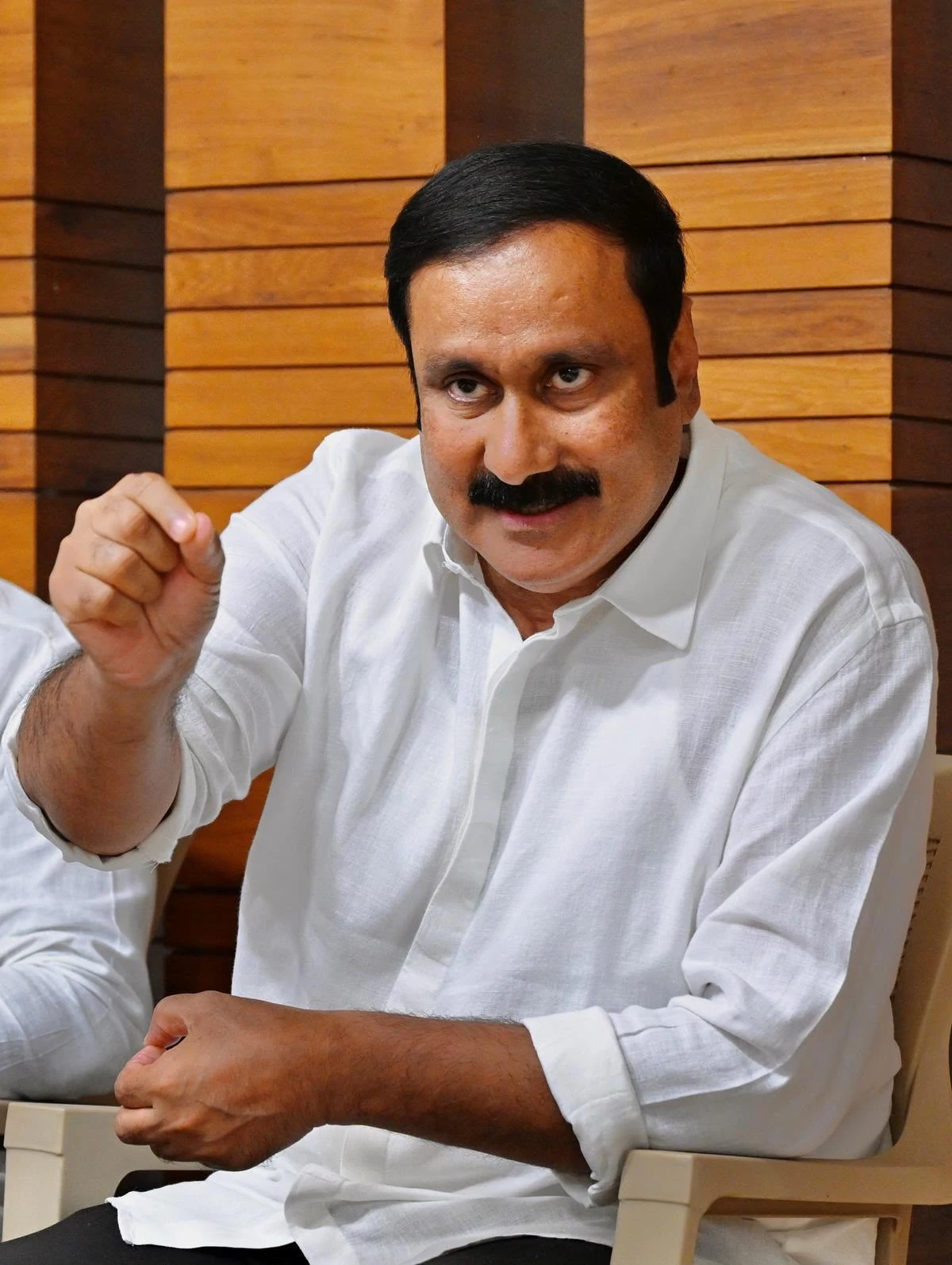 कर्नाटक में 3 तमिलों की मौत पर बढ़ा विवाद, पीएमके नेता अंबुमणि रामदास ने CBI जांच की मांग की