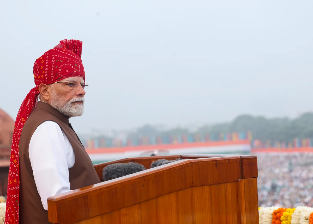 PM मोदी ने गिनाए एक दशक के काम, 2047 तक 'विकसित भारत' के लिए रखा सात सुधारों का खाका