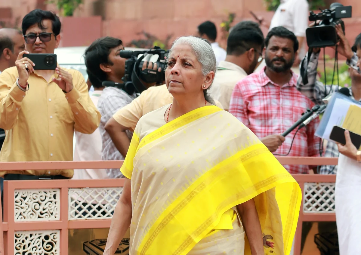 बैंकिंग सबूत और भारतीय सांख्यिकी संस्थान से जुड़े दो अहम विधेयक लोकसभा में पेश