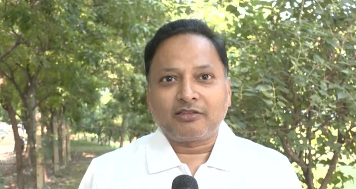 जंतर-मंतर पर प्रदर्शनों पर रोक: फैसले पर सरकार और विपक्ष आमने-सामने, मामला सुप्रीम कोर्ट पहुंचा