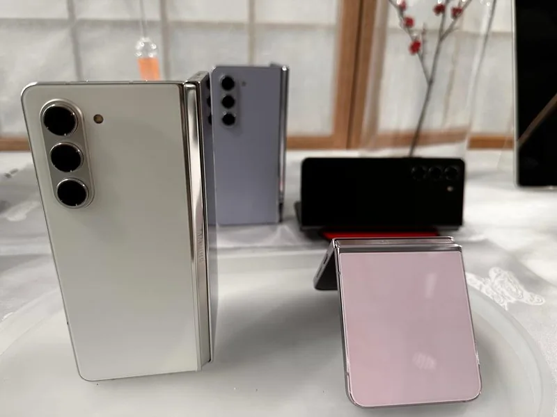 Apple की एंट्री से पहले सैमसंग का दावा: फोल्डेबल फोन बाजार में 7 साल की हमारी मेहनत रातोंरात कोई नहीं दोहरा सकता