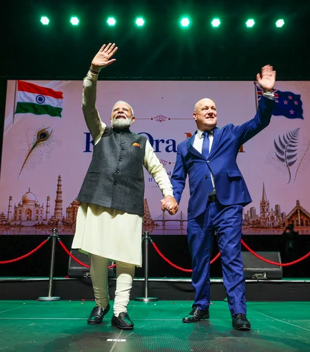 भारत-न्यूज़ीलैंड साझेदारी: पीएम मोदी के दौरे के बाद रक्षा और व्यापार संबंधों में आई नई मज़बूती