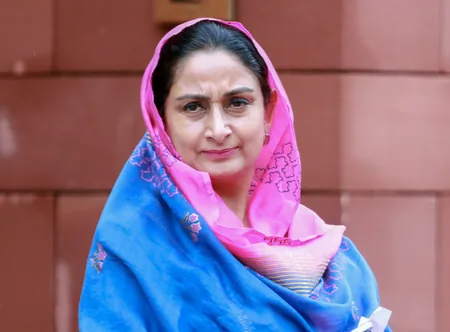 सुखबीर बादल पर दो हमलों के तार जुड़े होने की आशंका, हरसिमरत कौर ने गृह मंत्री से NIA जांच की मांग की