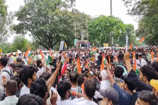 JSSC-CGL परीक्षा रद्द करने और CBI जांच की मांग पर अड़े छात्र, झारखंड में 20 दिन से गतिरोध जारी