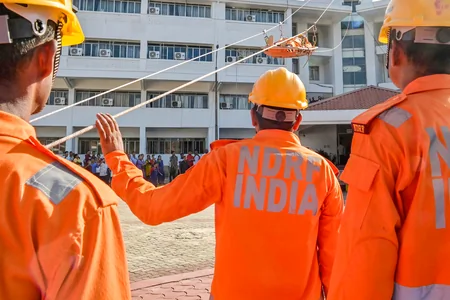 तमिलनाडु: नीलगिरि में भारी बारिश और भूस्खलन से तबाही, एक की मौत, NDRF तैनात
