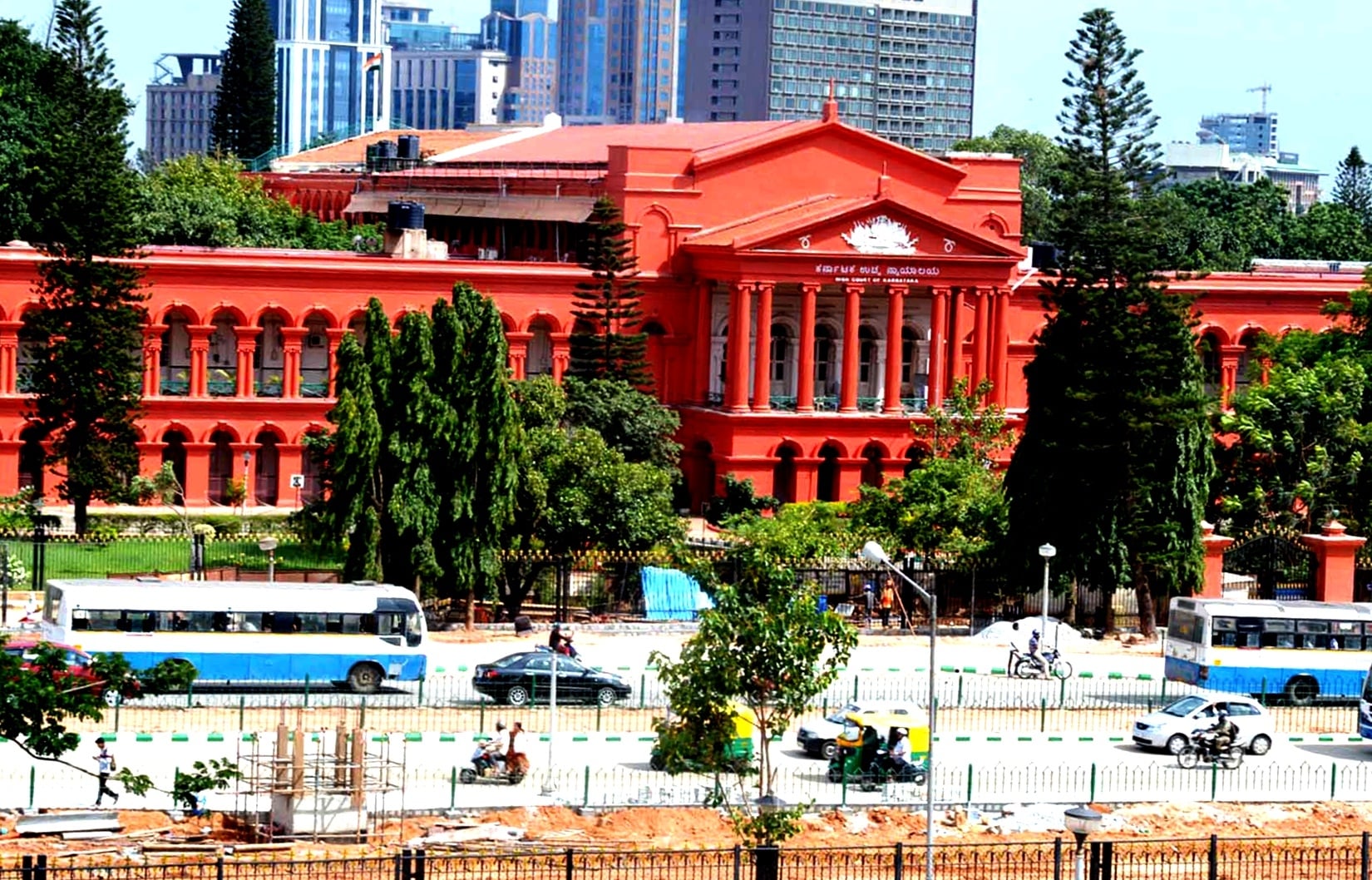 KPSC अध्यक्ष शिवशंकरप्पा साहूकार को बड़ी राहत, कर्नाटक हाईकोर्ट ने निलंबन रद्द कर 7 दिन में बहाली का दिया आदेश