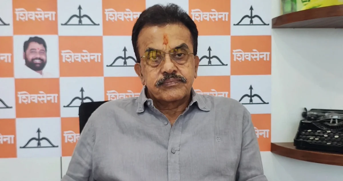 खड़गे के बयान पर शिवसेना का पलटवार, निरुपम ने प्रधानमंत्री मोदी से माफी की मांग की