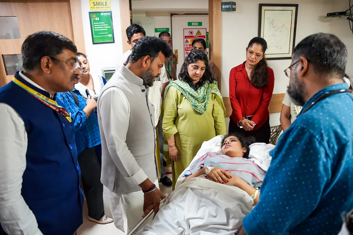 फुकेत-दिल्ली एयर इंडिया उड़ान: टर्बुलेंस में घायल सभी 13 यात्री डिस्चार्ज, क्रू सदस्य अभी भी अस्पताल में