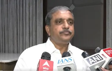 DSC परीक्षा विवाद: वाईएसआरसीपी ने शिक्षा मंत्री नारा लोकेश का इस्तीफा मांगा, घोटाले के नए सबूतों का दावा