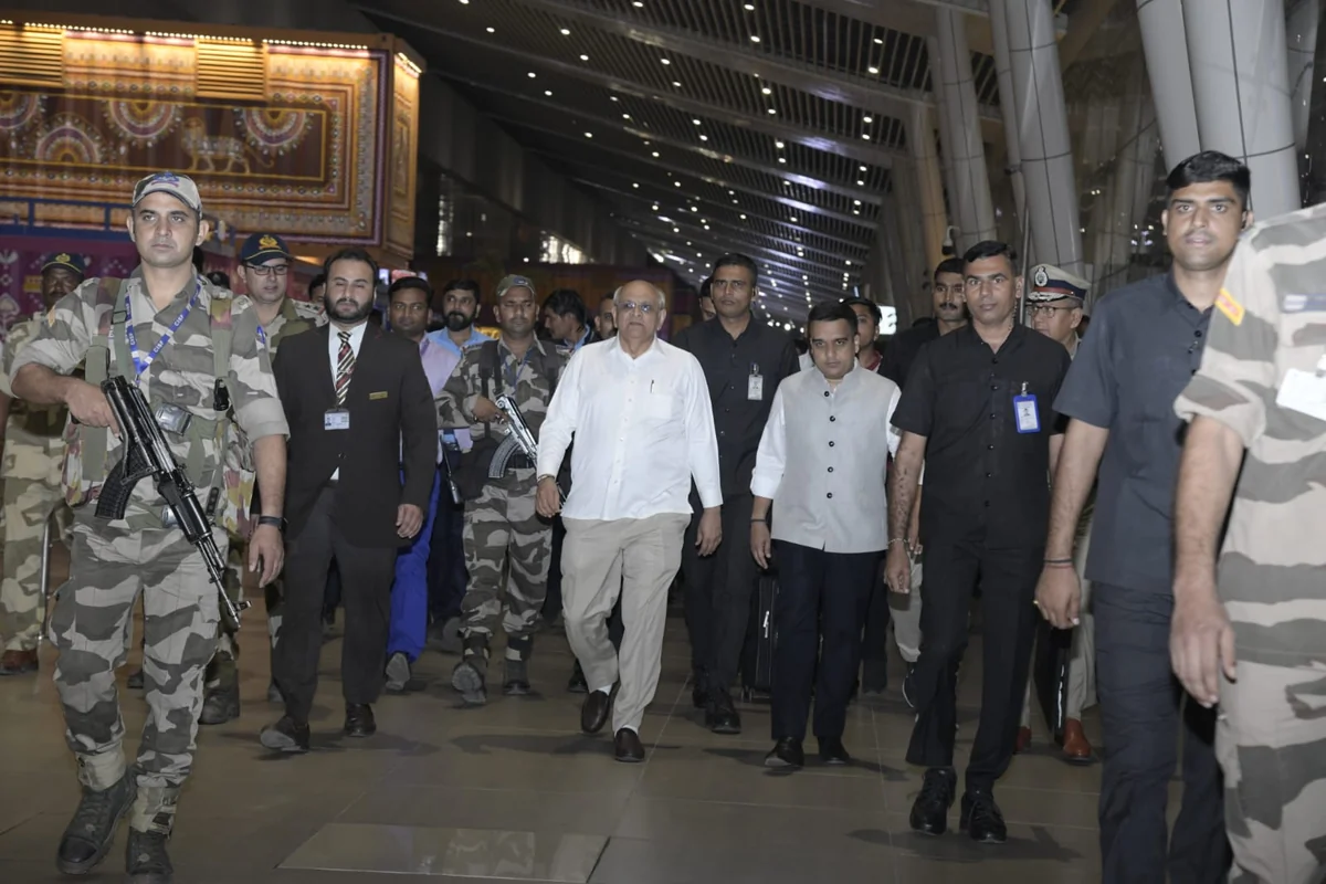 अमेरिका-कनाडा दौरे से लौटे सीएम भूपेंद्र पटेल, बोले- गुजरात में बड़े निवेश की उम्मीद