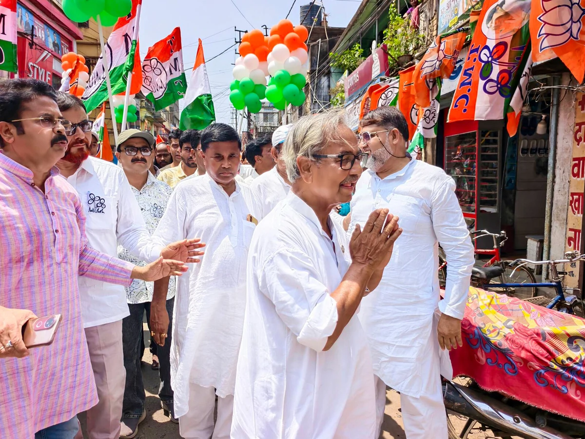 बंगाल के कद्दावर नेता और पूर्व मंत्री आशीष बनर्जी का निधन, आवास-कार्यालय में मिला शव