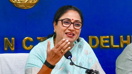 दिल्ली की नई EV नीति: सिर्फ सब्सिडी नहीं, प्रदूषण से निपटने का एक मुकम्मल समाधान - सीएम रेखा गुप्ता