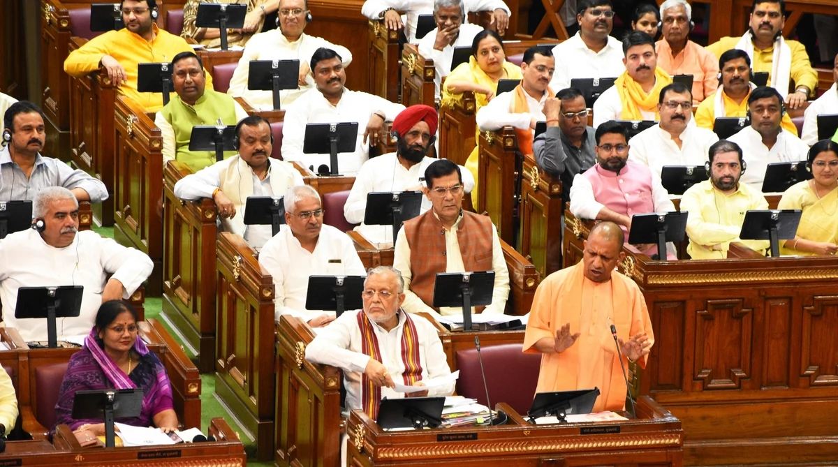 राम मंदिर चढ़ावा विवाद: यूपी विधान परिषद में सपा का हंगामा, सरकार ने 'गोलीकांड' याद दिलाकर किया पलटवार