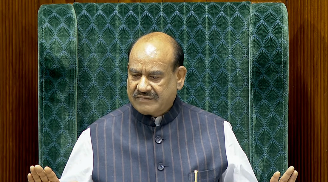 लोकसभा में फिर हंगामा, स्पीकर ओम बिरला ने सांसदों को दिलाई महात्मा गांधी की याद