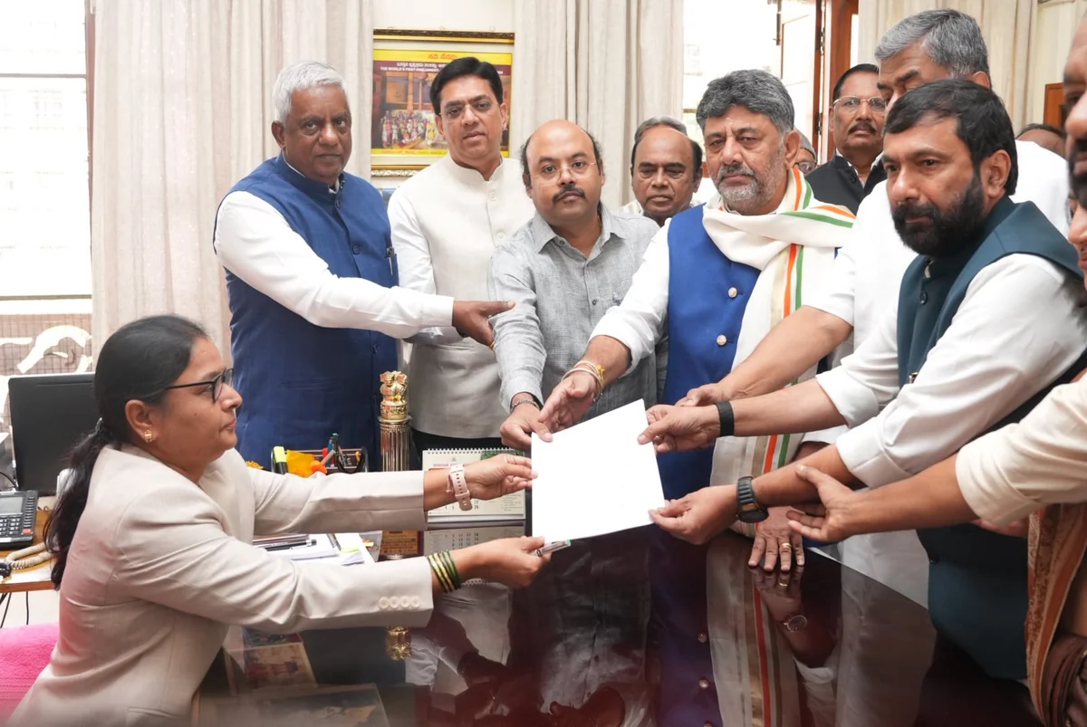 कर्नाटक: विधानसभा अध्यक्ष के लिए जी.एस. पाटिल और विधान परिषद सभापति हेतु सलीम अहमद ने भरा पर्चा