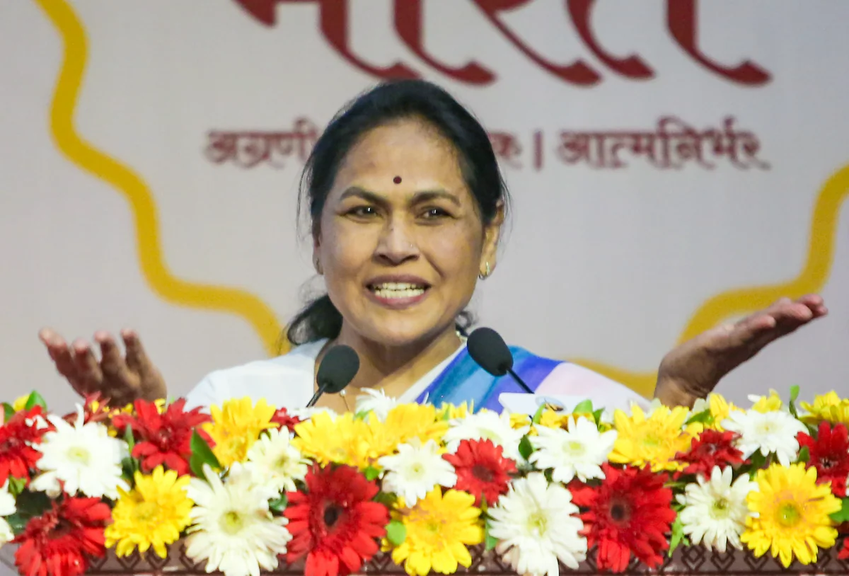 कर्नाटक के मंत्री की 'इस्लाम' पर टिप्पणी से उपजा विवाद, केंद्रीय मंत्री शोभा करंदलाजे ने साधा निशाना
