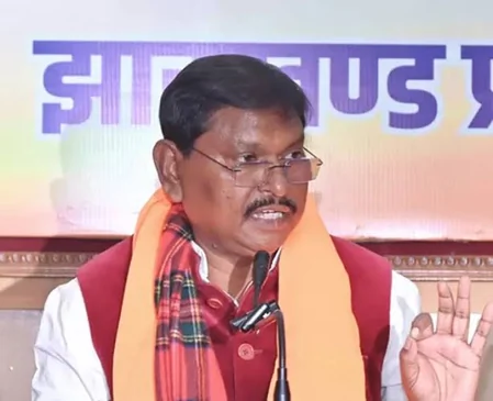 खूंटी: आदिवासी महिला की मौत पर अर्जुन मुंडा ने उठाए सवाल, मुख्यमंत्री को पत्र लिखकर निष्पक्ष जांच की मांग की