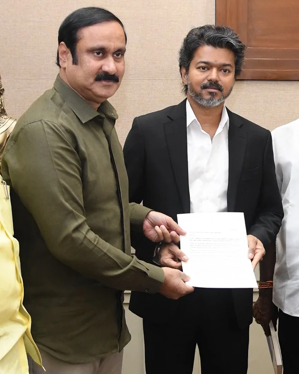 तमिलनाडु: उपचुनाव से PMK की दूरी, क्या AIADMK से गठबंधन टूटने और TVK से नई दोस्ती के हैं संकेत?