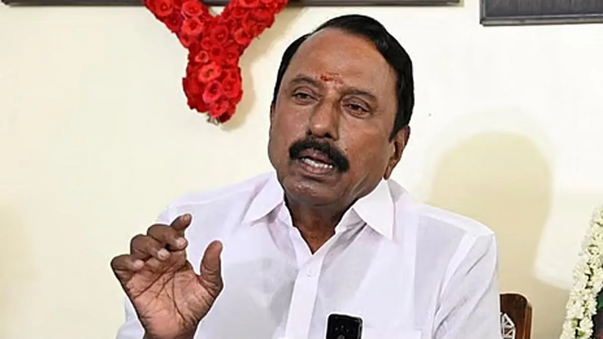 विधायकों की 'खरीद-फरोख्त' पर घिरे तमिलनाडु के मंत्री सेंगोट्टैयन, कहा- AIADMK ने मेरा बयान गलत समझा