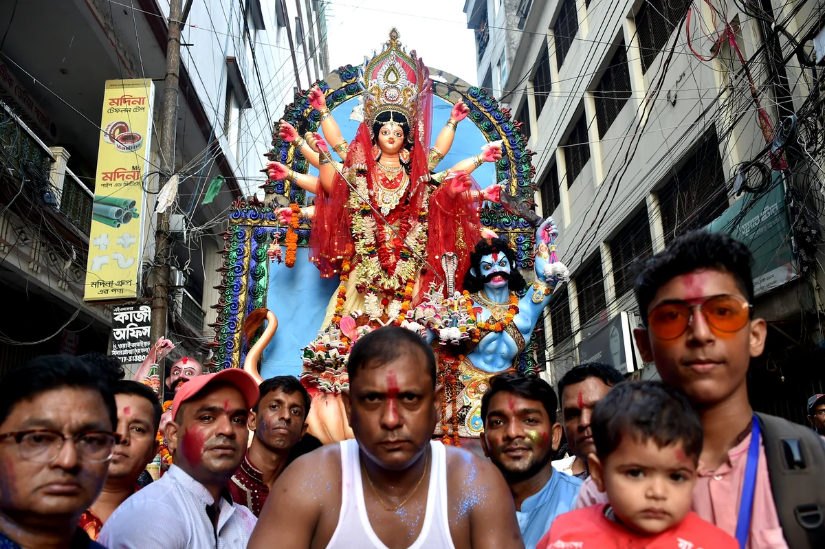 बांग्लादेश: दुर्गा पूजा से पहले हिंदू मंदिरों पर हमलों की 34 घटनाएं, अल्पसंख्यक संगठनों ने जताई चिंता