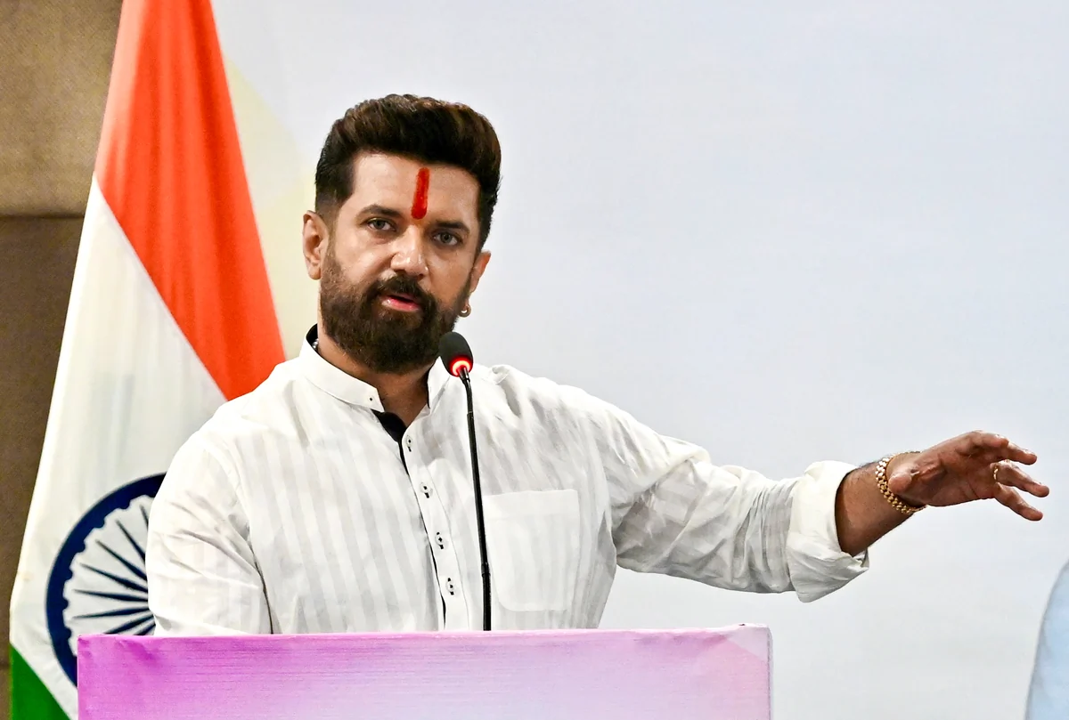 समान नागरिक संहिता: चिराग पासवान ने BJP से अलग राह अपनाई, कहा - पहले ड्राफ्ट पर हो सार्वजनिक चर्चा