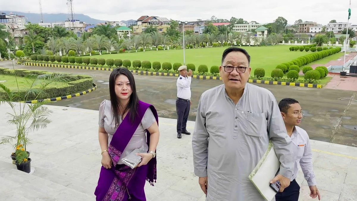 मणिपुर: जातीय हिंसा के बाद पहली बार विधानसभा पहुँचे कुकी-ज़ो विधायक, तीन साल का गतिरोध टूटा