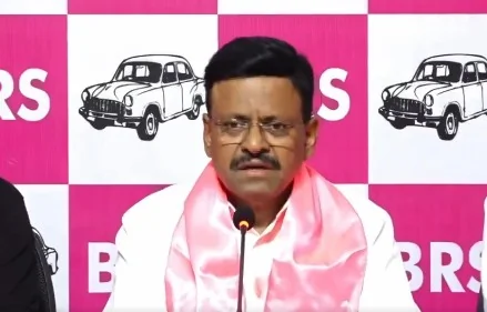 तेलंगाना: विधानसभा अध्यक्ष पर टिप्पणी को लेकर विवाद, BRS MLC टाटा मधुसूदन ने दी सफ़ाई, माफी की मांग