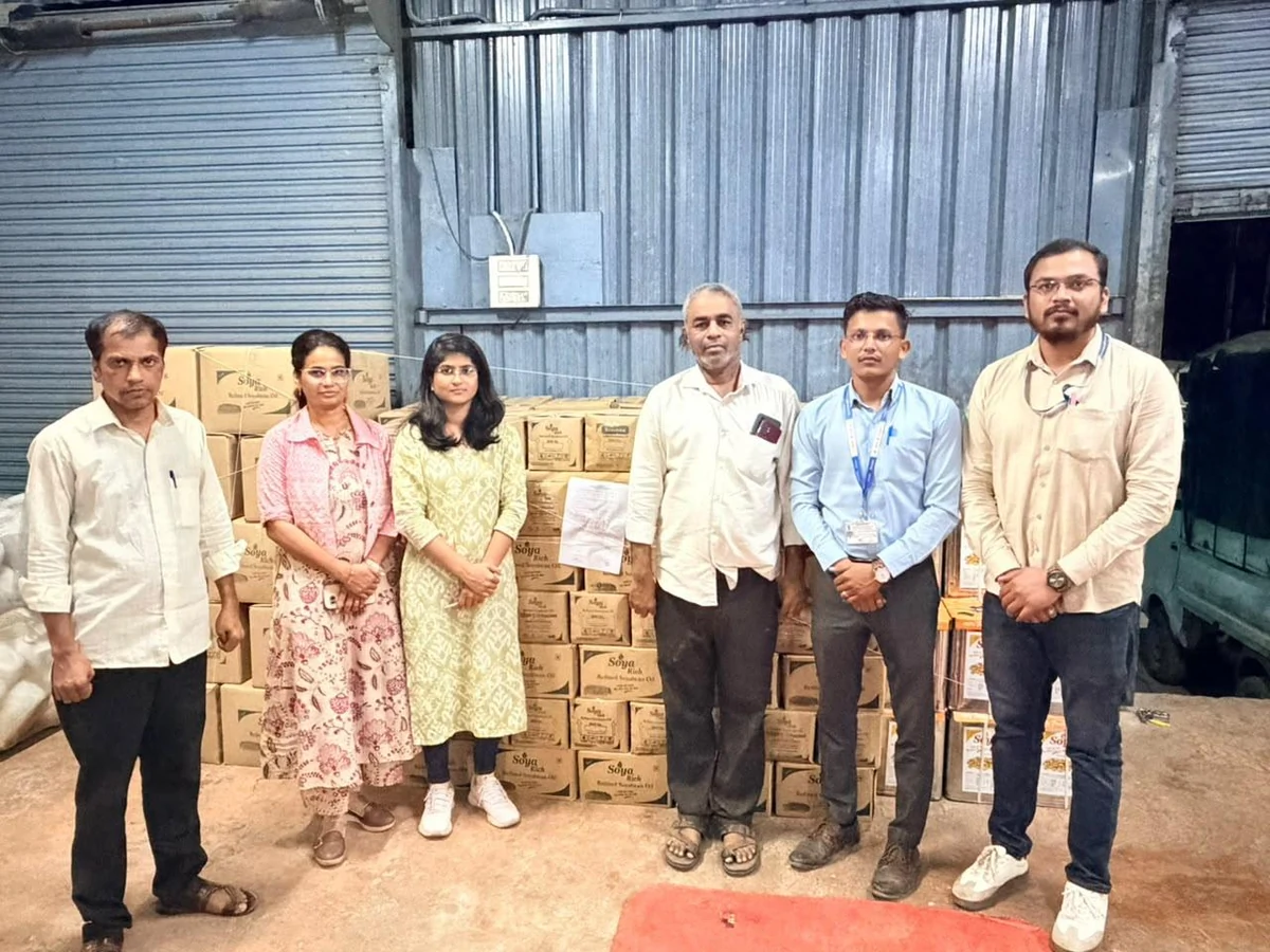 त्योहारों से पहले पुणे संभाग में बड़ी कार्रवाई, FDA ने सवा करोड़ रुपये का मिलावटी खाद्य तेल पकड़ा