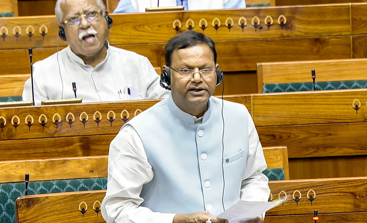 UPI का दबदबा: देश में 55 करोड़ से ज़्यादा यूज़र्स, लेनदेन का आँकड़ा 314 लाख करोड़ रुपये के पार