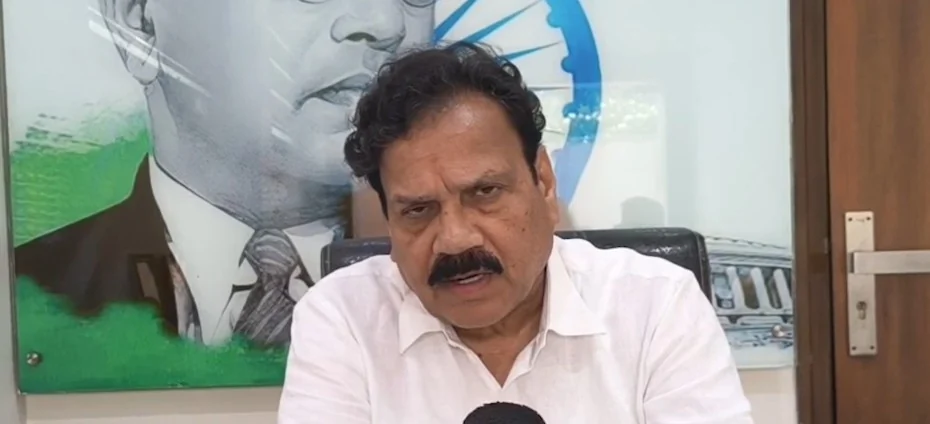पंजाब: CM के OSD पर CBI छापे के बाद AAP पर बरसे विपक्षी दल, लगाया 'महाभ्रष्टाचार' का आरोप