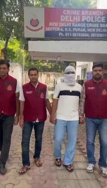 दिल्ली: सट्टे के विवाद में गोली चलाने वाला 'टक्कर गैंग' का भगोड़ा सदस्य गिरफ्तार