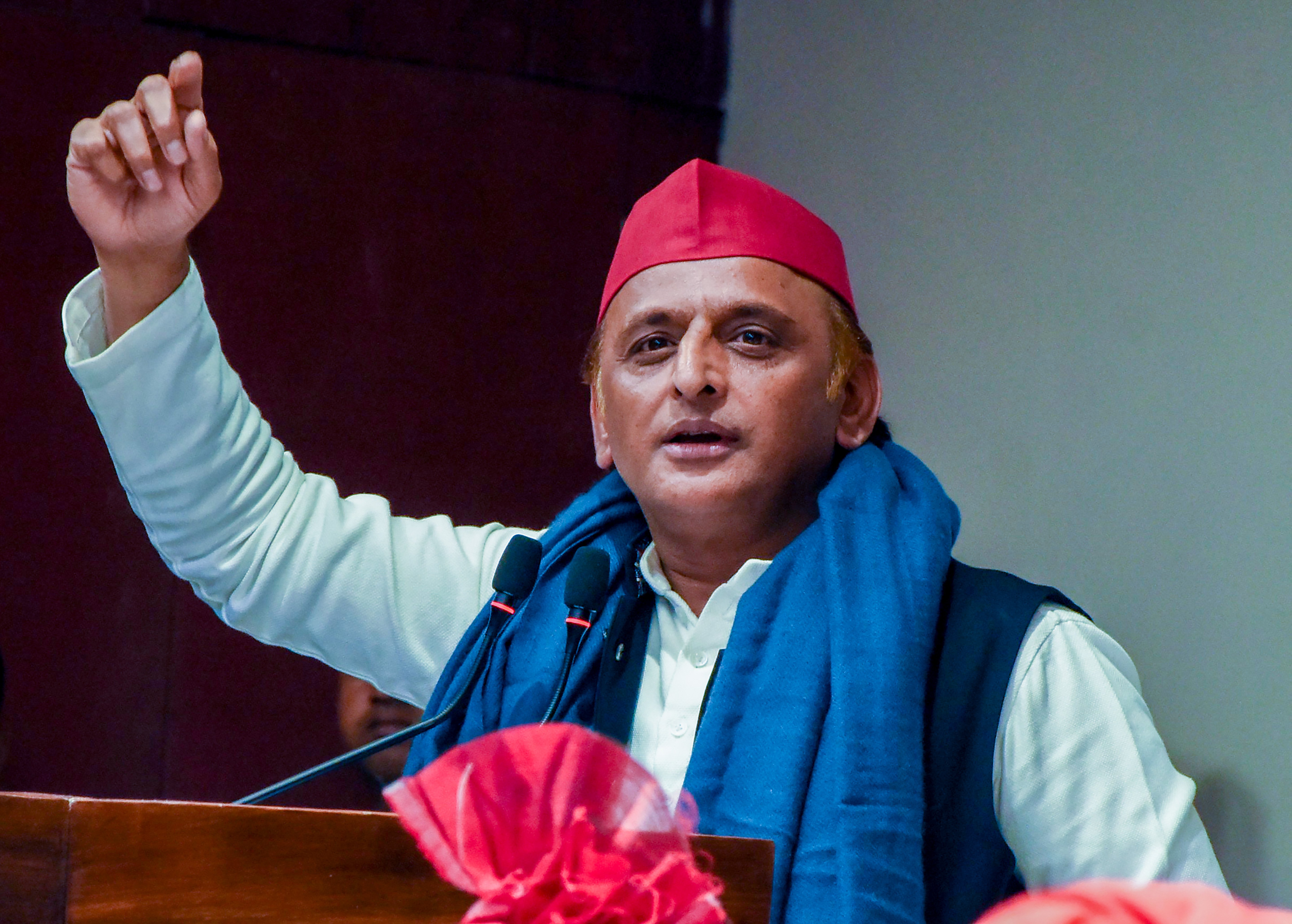अखिलेश यादव ने 'PDA रथों' को दिखाई हरी झंडी, बोले- यूपी से हो बुराई को खत्म करने की शुरुआत