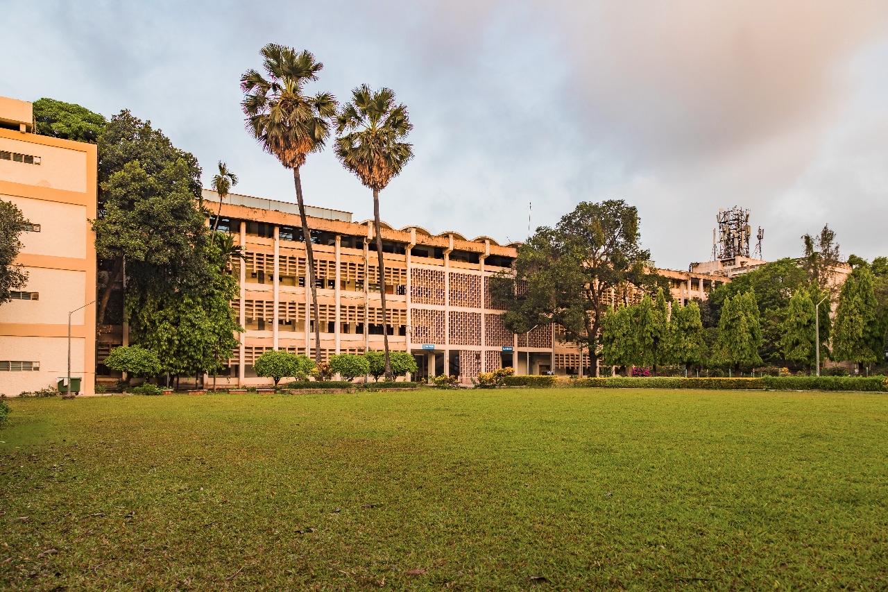 छात्र साहिल वाकोडे की मौत: IIT बॉम्बे ने अपने पिछले बयान पर माफी मांगी, जांच पूरी होने का दिया हवाला