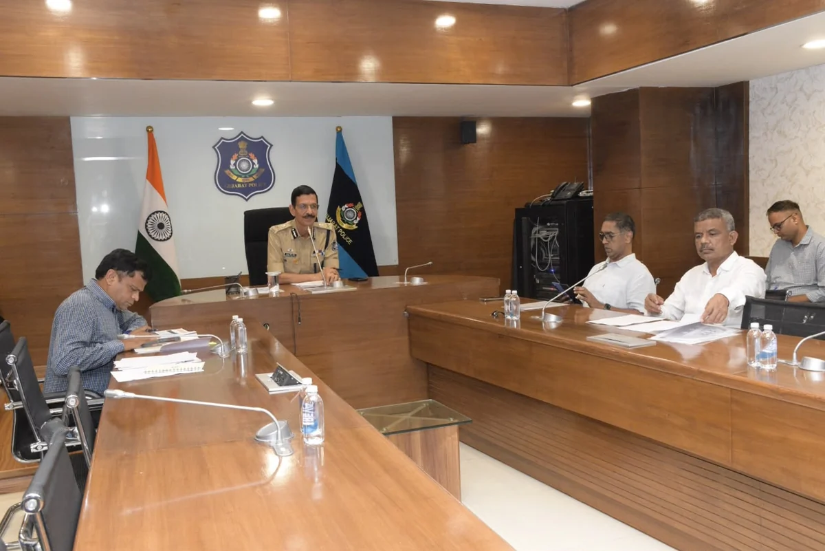 गुजरात: दक्षिण गुजरात में भारी बारिश से अलर्ट, प्रशासन ने संभाला मोर्चा, NDRF की टीमें तैनात