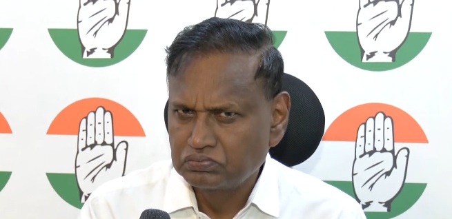 प्रदर्शनों के पीछे विदेशी हाथ के दावे पर कांग्रेस का पलटवार, कहा- 'तो फिर गृह मंत्री क्या कर रहे हैं?'