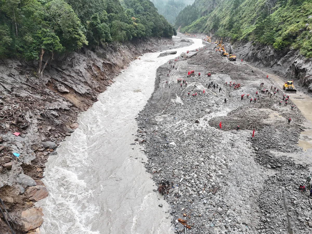 नेपाल में भीषण बाढ़: 114 भारतीयों समेत 187 विदेशी पर्यटकों को सुरक्षित निकाला गया