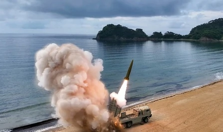 उत्तर कोरिया ने फिर दागी मिसाइल, अमेरिका-दक्षिण कोरिया के सैन्य अभ्यास से बढ़ा तनाव