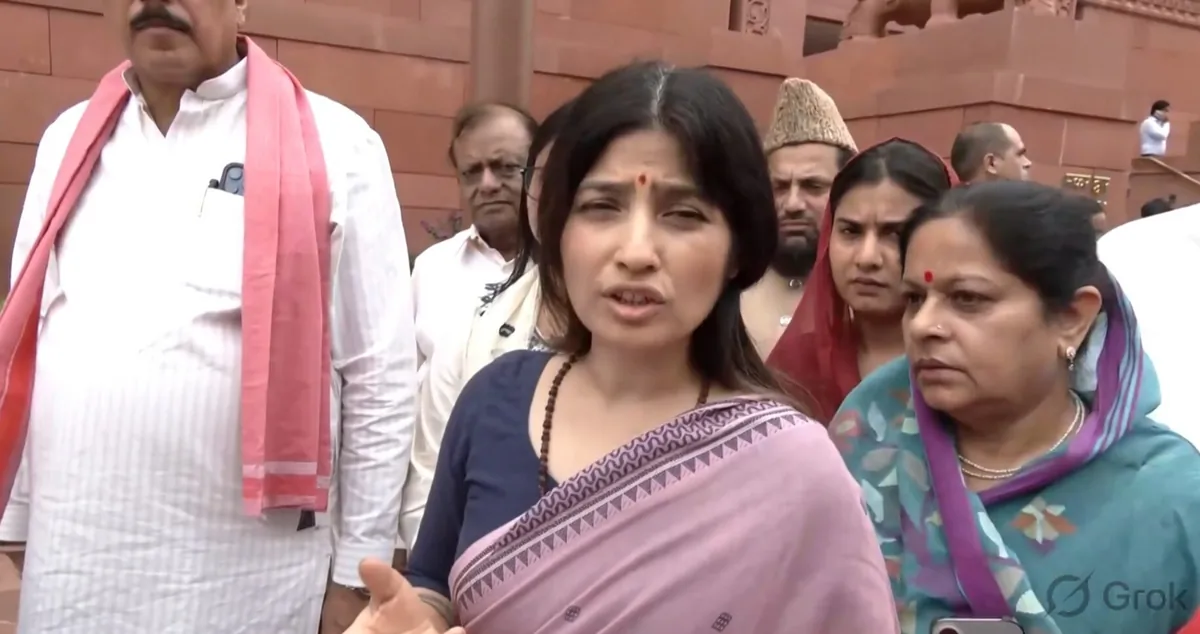 NEET पेपर लीक: सपा सांसदों का संसद से जंतर-मंतर तक मार्च, सरकार पर असंवेदनशील होने का आरोप