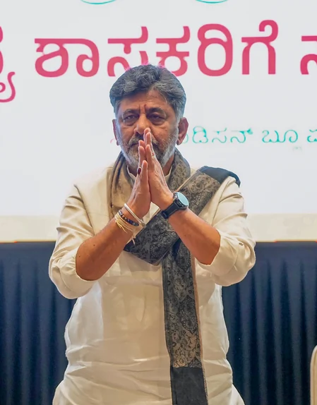 कर्नाटक: 1.5 करोड़ मतदाताओं के नाम सूची से हटने का खतरा, सीएम शिवकुमार ने चुनाव आयोग को लिखा पत्र