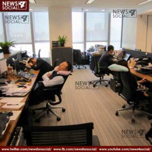 to fall asleep at work is socially acceptable in japan 1 news4social -