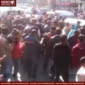 bjp and congress activists entered into scuffle over rafale in dehradun 1 news4social -