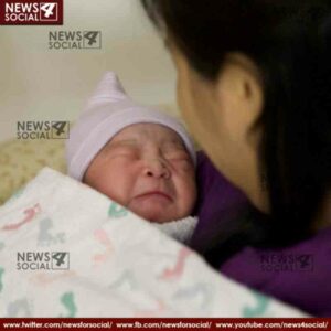 story cash reward on childbirth in nagi city of japan to save the population 1 news4 -