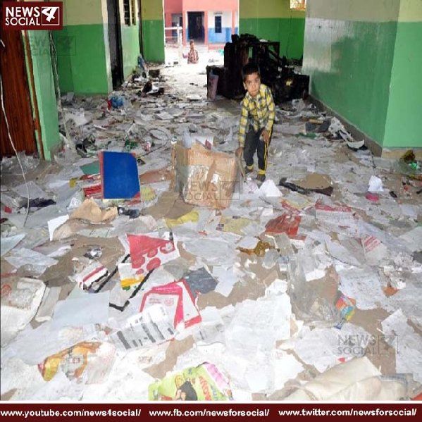 Delhi Protest School