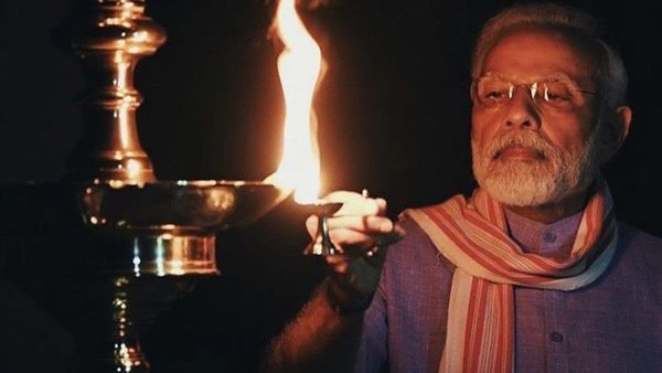 पीएम मोदी के 9 बजे 9 मिनट