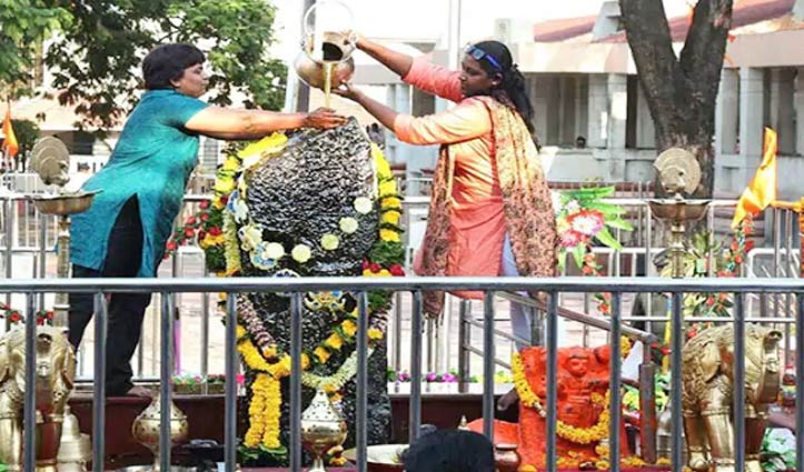शनिदेव का मंदिर