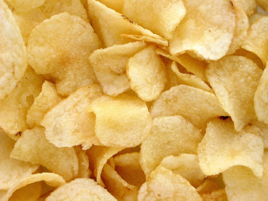 1200px Potato Chips