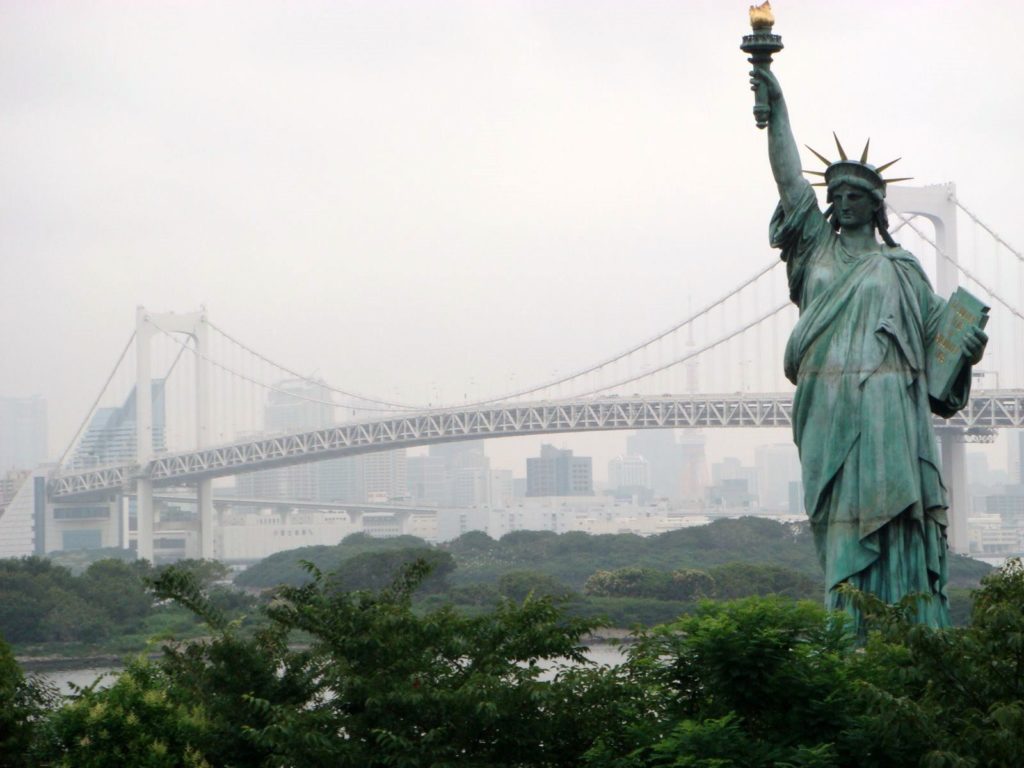 Odaiba statueOfLiberty 56d599785f9b5879cc92e361