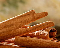 200px Baton de cannelle
