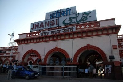 Jhansi station